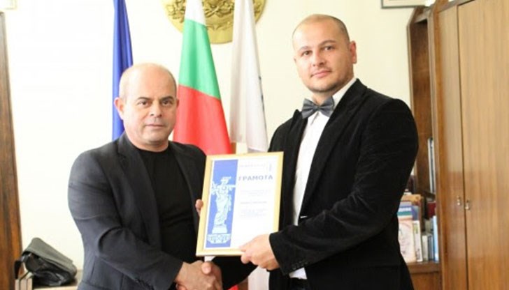 Пламен Стоилов заяви, че се радва да види толкова млади и амбициозни хора