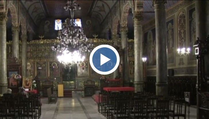 Нощта на Великден в Русе премина без традиционното обикаляне на църквите
