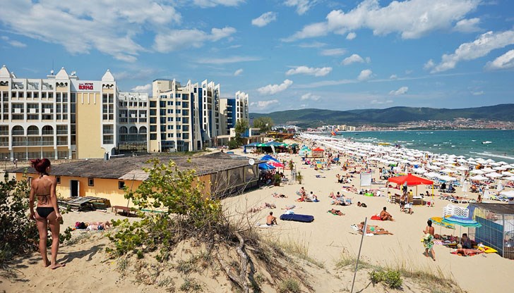 Всички хотели в Слънчев бряг вече са резервирани и не приемат записвания Всички хотели в Слънчев бряг вече са резервирани и не приемат записвания