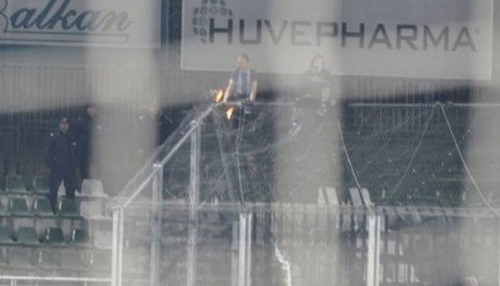 Запалянкото запалил шалче на „Лудогорец“