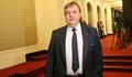 Красимир Каракачанов е новият военен министър