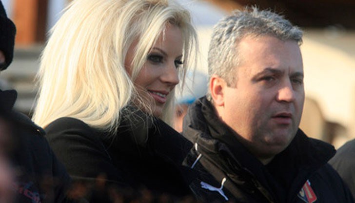 Между Динев и певицата всичко е свършено Между Динев и певицата всичко е свършено