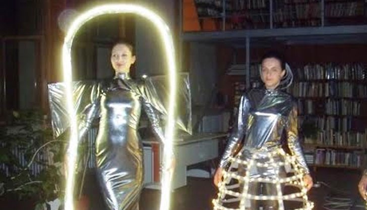 Селфи с Елвис, грим, прическа, работилничка за „вълшебства” са само част от забавленията за малчуганите