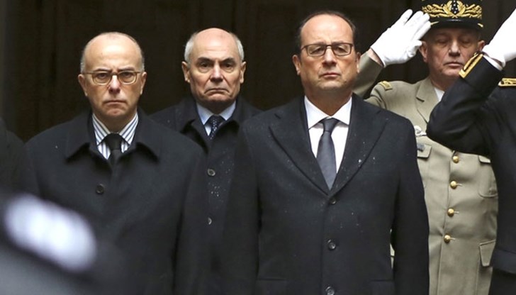 Френският премиер Бернар Казньов подаде тази вечер своята оставка и оставката на правителството си