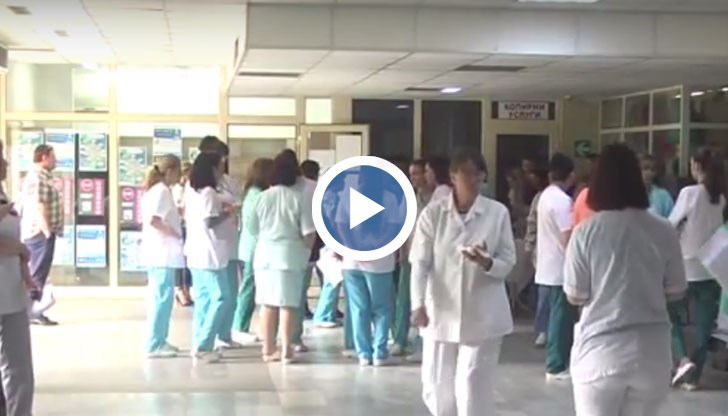 Ето как УМБАЛ мотивира младите момичета, които учат за медицински сестри, да остават да се реализират там