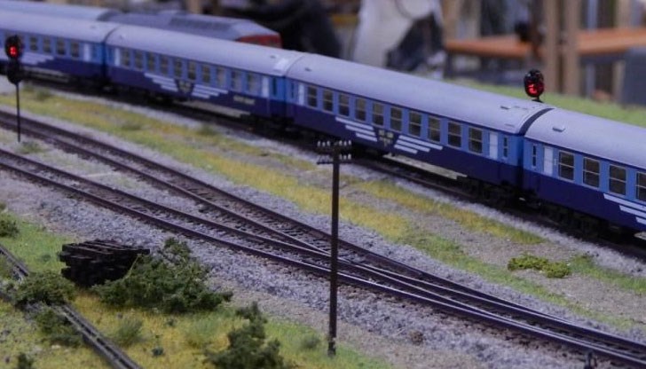 Интерес предизвиква умален модел на експреса "Синият Дунав"