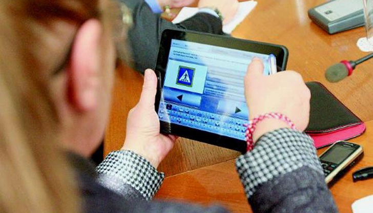 Nякой от изпитните въпроси не отговарят на актуалните условия и се налагат промени Nякой от изпитните въпроси не отговарят на актуалните условия и се налагат промени