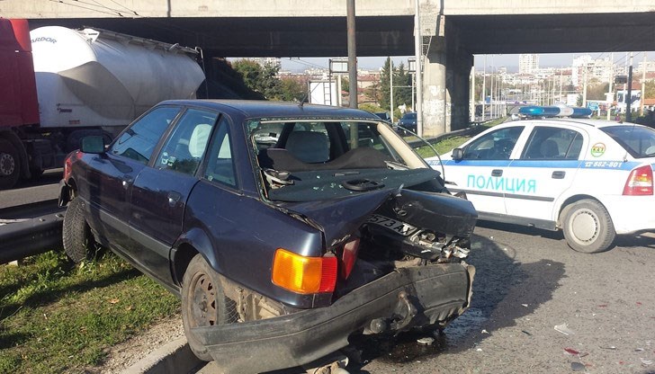 Три БМВ-та участваха в катастрофи през половин час / Снимката е илюстративна