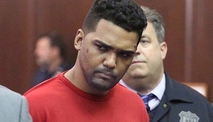 26-годишният Ричард Рохас се вряза с колата си в тълпа хора на Таймс скуеър 26-годишният Ричард Рохас се вряза с колата си в тълпа хора на Таймс скуеър