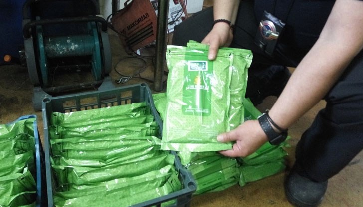 Тютюнът е открит при проверка на микробус със силистренска регистрация