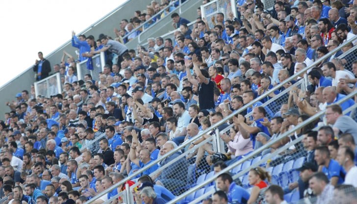 С този жест подарените от него билети стават 21