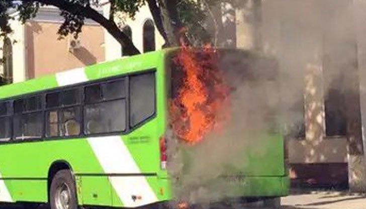 Всички са успели да напуснат превозното средство невредими / Снимката е илюстративна/