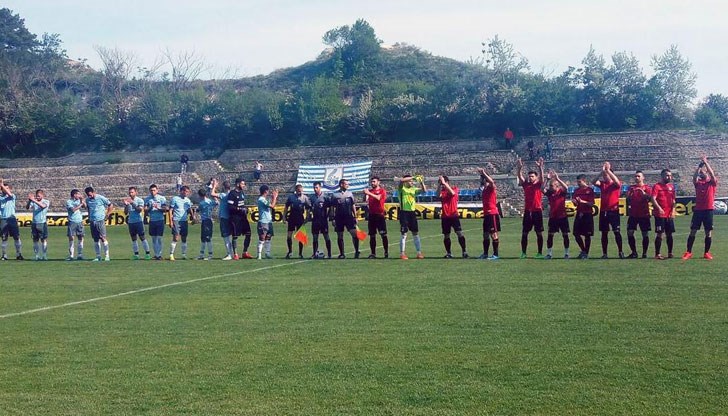 Локомотив (Русе) отстъпи с 0:2 при гостуването си Локомотив (Русе) отстъпи с 0:2 при гостуването си