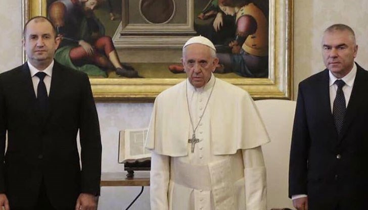 Веселин Марешки при папата е падение от вселенски мащаб!