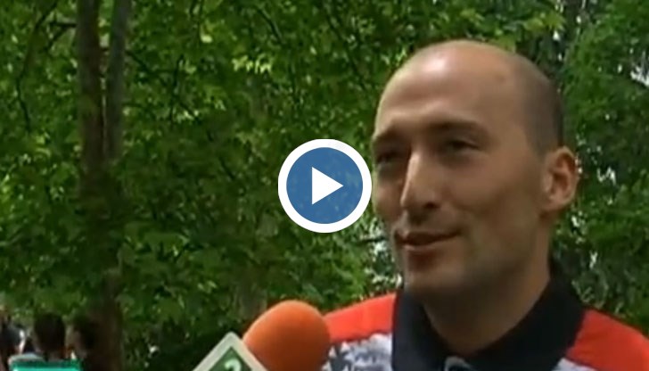Бивш възпитаник на Математическата гимназия в Русе бяга по 7 километра всеки ден
