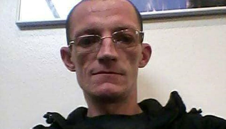 Мъжът е обявен за издирване от Интерпол Мъжът е обявен за издирване от Интерпол