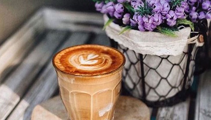 Заредете се с усмивки и приятни мисли! Заредете се с усмивки и приятни мисли!