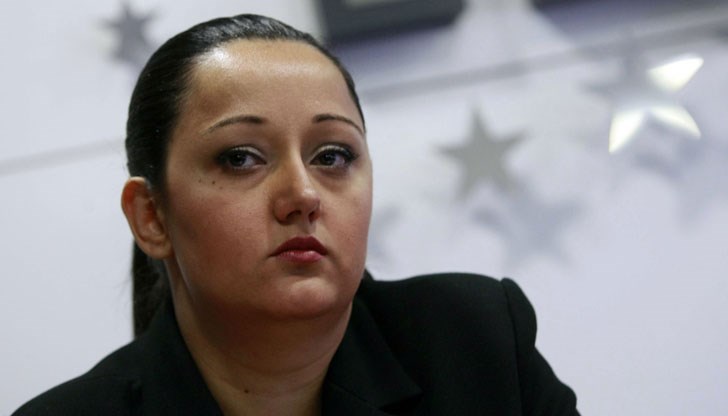 Нямам чанти от по 10 000 лева, споделя Лиляна Павлова Нямам чанти от по 10 000 лева, споделя Лиляна Павлова