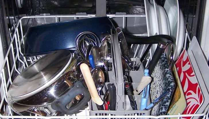 Има някои съдове, които не са за там!