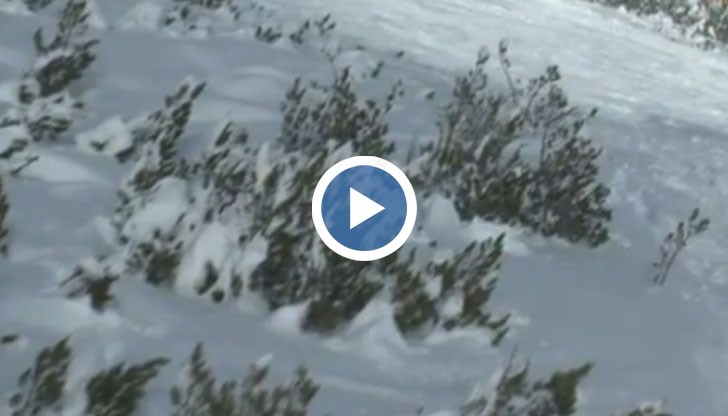 Трима туристи попаднаха на леден улей в Пирин и изкараха нощта в планината