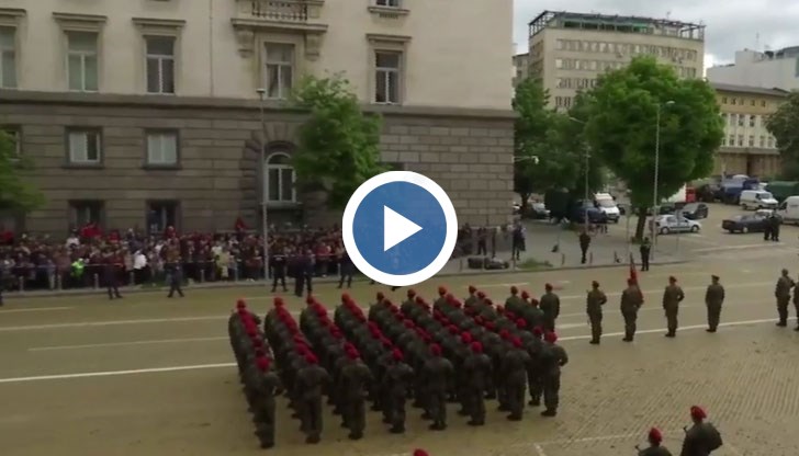 Традицията да се чества Гергьовден като Ден на храбростта и празник на Българската армия има дълбоки корени