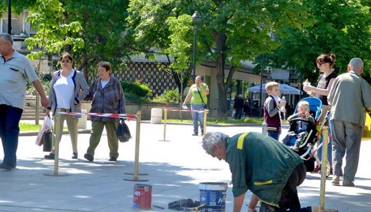 Зам.-кметът е споделил, че в близките години няма да се налага кърпене! Зам.-кметът е споделил, че в близките години няма да се налага кърпене!