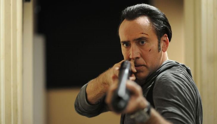 Месец след като актьора си счупи крака на снимки у нас, той ще продължи да снима екшъна „Код: 211”