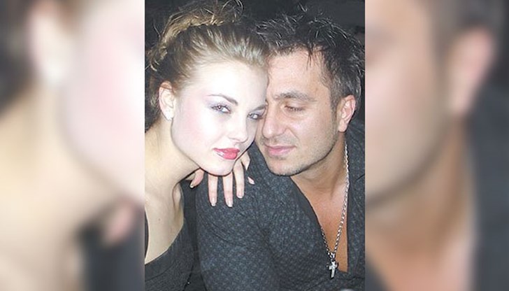 Двамата имали отворен брак - всеки ляга с когото си иска Двамата имали отворен брак - всеки ляга с когото си иска