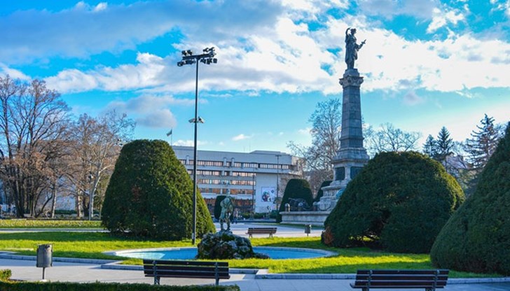 Клуб "Мечтание" удължава срока за изпращане на снимки във фотоконкурса за деца и младежи до 25 години Клуб "Мечтание" удължава срока за изпращане на снимки във фотоконкурса за деца и младежи до 25 години