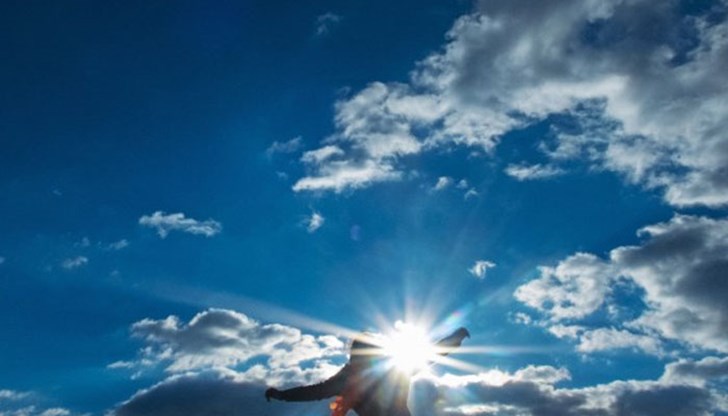 През целия ден ще преобладава слънчево време През целия ден ще преобладава слънчево време