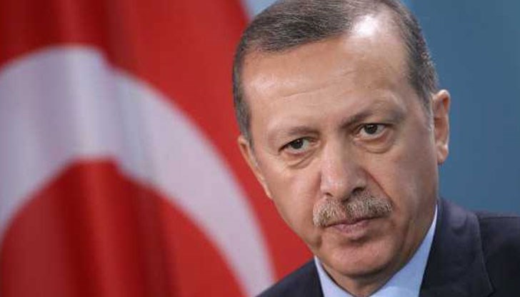 Той го е подготвил още в края на март след среща със Съюза на козметичките Той го е подготвил още в края на март след среща със Съюза на козметичките