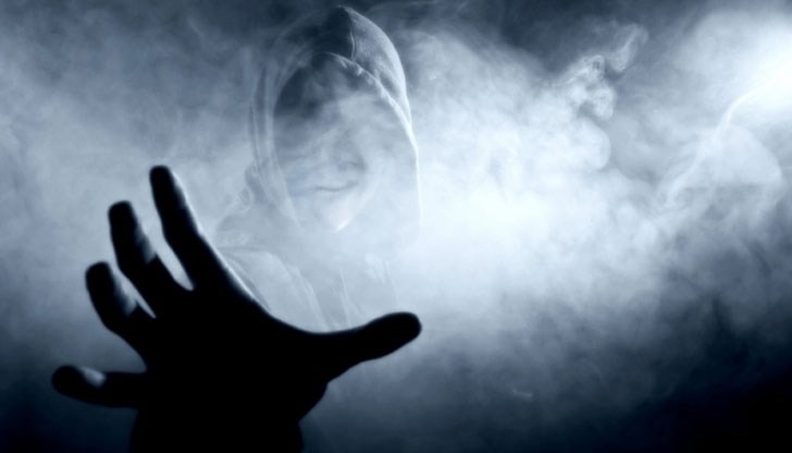 Всичко започва с предчувствието за злополука, след това идва страха, следван от писък и накрая е болката