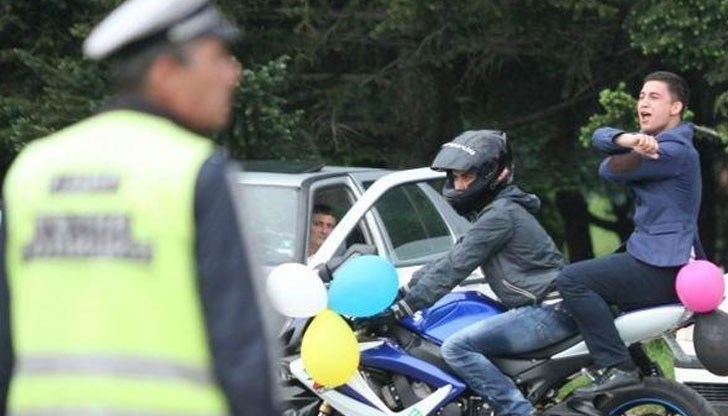 Не позволявайте на децата ви да карат без книжка и пили