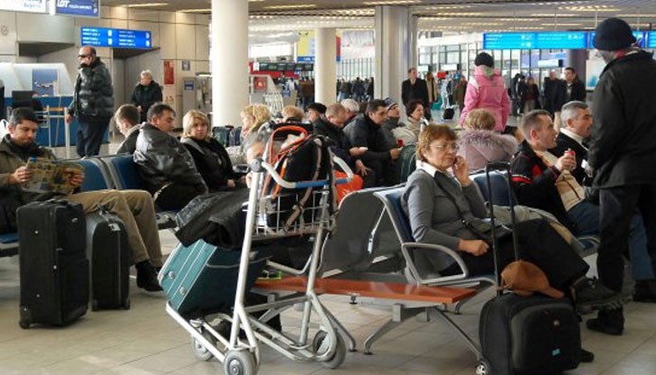 Някой е решил да си направи шега или да сплаши сериозно пътниците на летището Някой е решил да си направи шега или да сплаши сериозно пътниците на летището