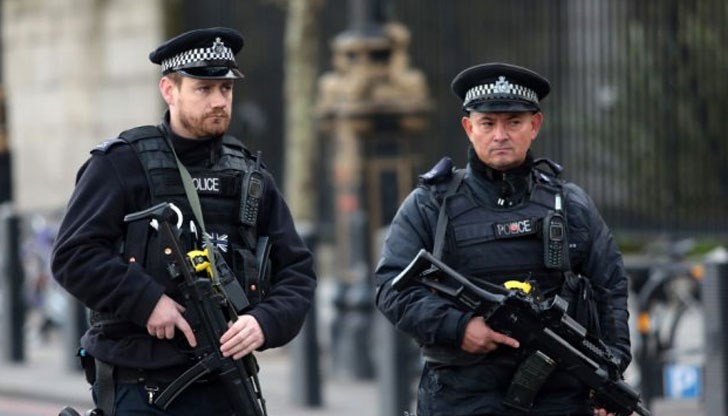 Западните правителства изземат парите от гражданите си, предизвиквайки обедняването им Западните правителства изземат парите от гражданите си, предизвиквайки обедняването им