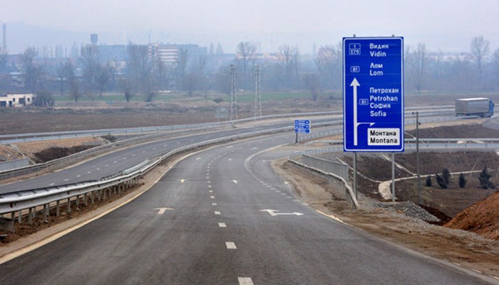 Махат знаците преди мобилните и стационарните камери Махат знаците преди мобилните и стационарните камери