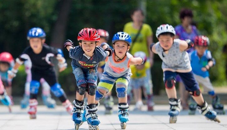 Родителите да внимават при закупуване на ролери, тротинетки и скейтбордове Родителите да внимават при закупуване на ролери, тротинетки и скейтбордове