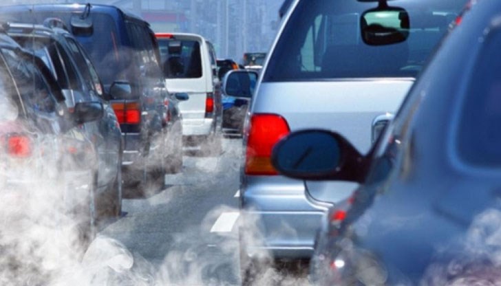 Броят на автомобилите в България се увеличава с по около 100 коли на година Броят на автомобилите в България се увеличава с по около 100 коли на година