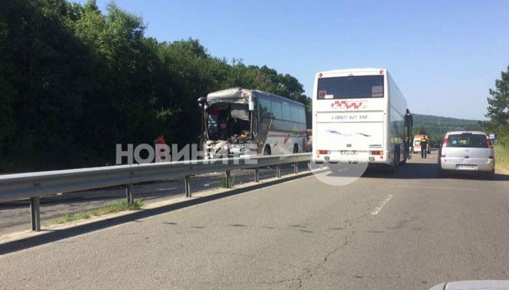 Съобщава се за трима пострадали при инцидента Съобщава се за трима пострадали при инцидента