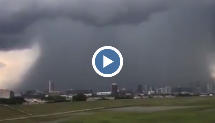 Опасен вертикален вятър задуха в Далас