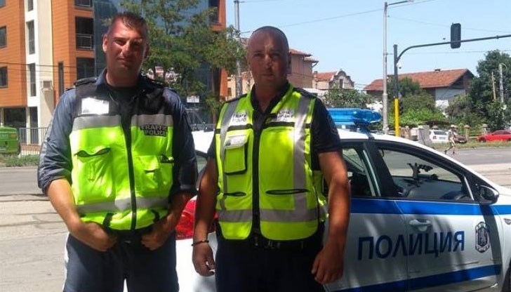 Служителите на МВР спасиха живота на мъж в много тежко състояние Служителите на МВР спасиха живота на мъж в много тежко състояние