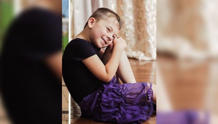 5-годишният Сиян има пълната подкрепа на майка си