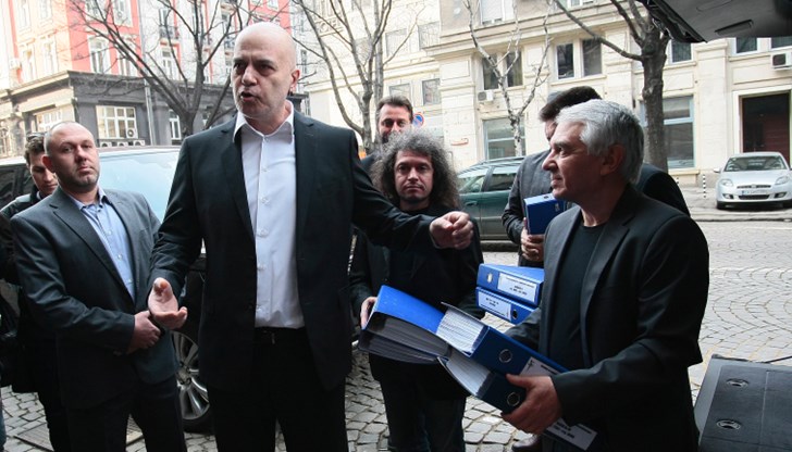 Мажоритарната система е на път да мине Мажоритарната система е на път да мине