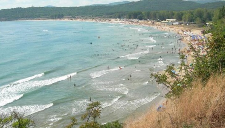 В Районно управление - Созопол са отведени десет човека от двете спорещи страни В Районно управление - Созопол са отведени десет човека от двете спорещи страни