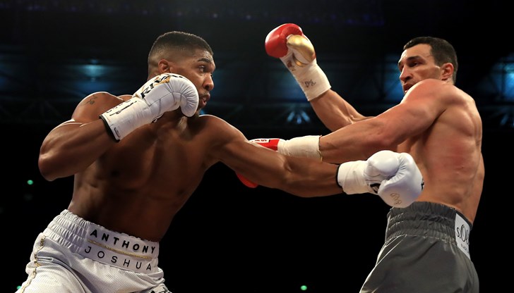 Кубрат Пулев няма да се бие с британеца тази година