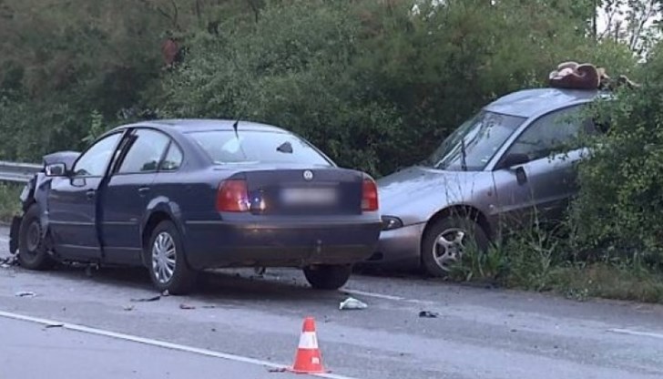 Загина дете на една годинка при тежка катастрофа