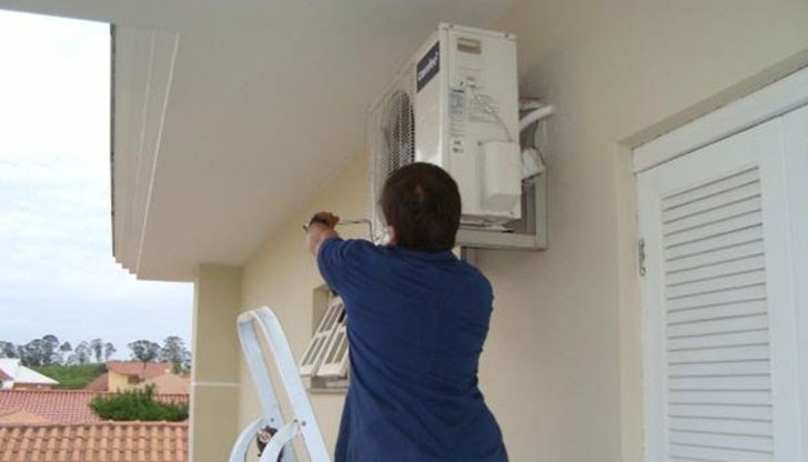 Климатик и хладилник помпат сметката за тока със 70% Климатик и хладилник помпат сметката за тока със 70%