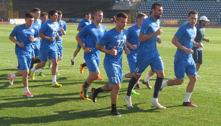 Дунав тръгва за Казахстан във вторник сутринта Дунав тръгва за Казахстан във вторник сутринта