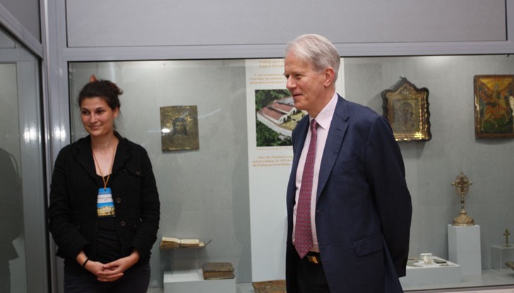 По-рано през деня Ерик Льобедел посети Музея на градското всекидневие, известен още като Къщата на Калиопа