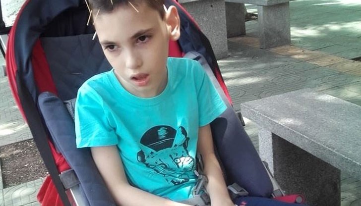 Моля ви, да останете до нас! Моля ви, да останете до нас!